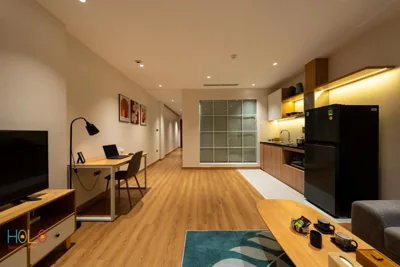 豪华大床房 — HoLo Giang Vo Hanoi - Serviced HomeStay